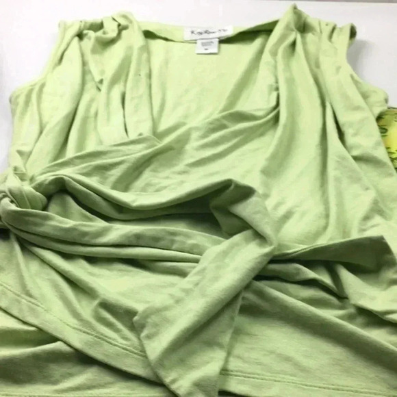 Key  lime  pie  ladies blouse  M - Picture 8 of 16